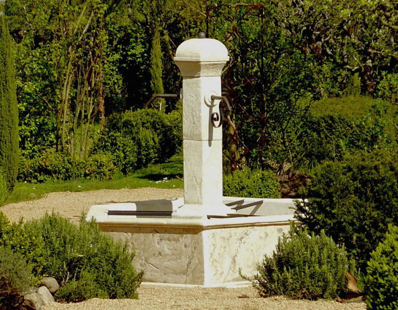 Fontaine extérieure de jardin en 18 idées originales